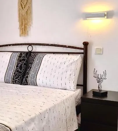 Thalia Lefkada * Lygia (Lefkada)