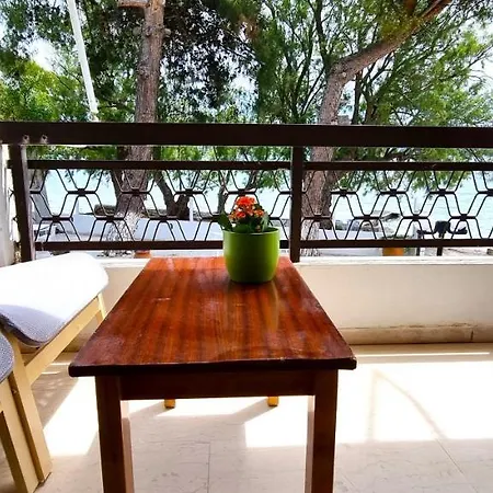 Thalia Lefkada * Lygia (Lefkada)